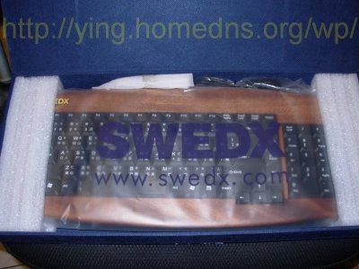 SWEDX 原木鍵盤包裝